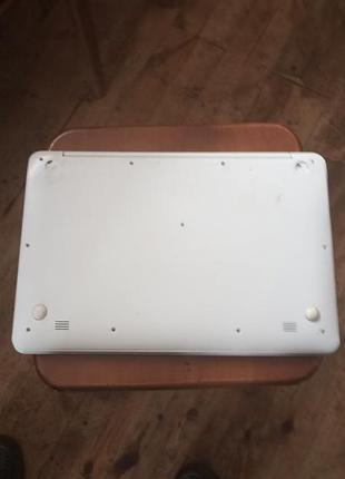 Прродам ноудбук bravis nb133 4