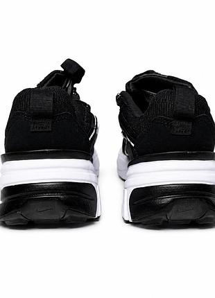 Nike p-6000 black / white