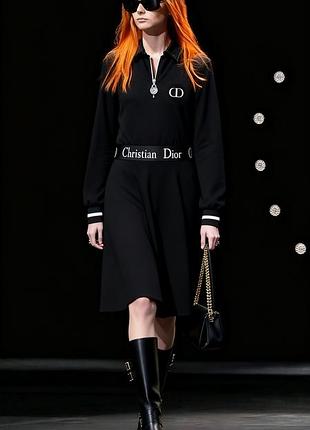 Чорненька немаленька сукенька  dior