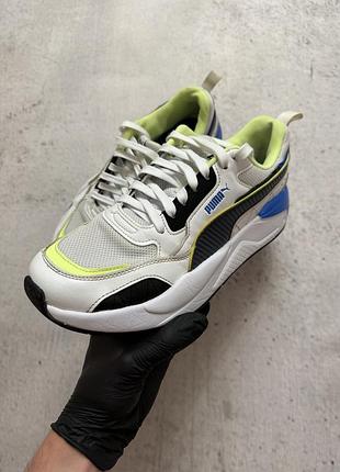 Оригінальні чоловічі білі кросівки puma в ідеальному стані розмір 43