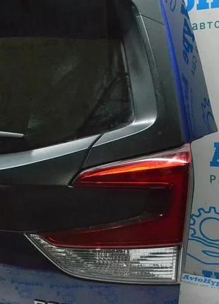 Фонарь внутренний (крышка багажника) правый subaru forester 19- sk (02)