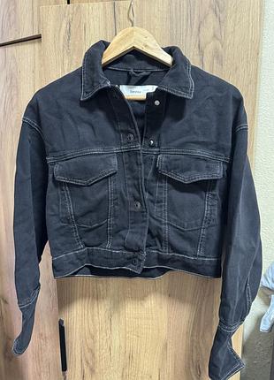 Джинсова куртка bershka, розмір s