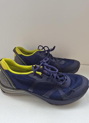 Кроссовки 43-44 размер