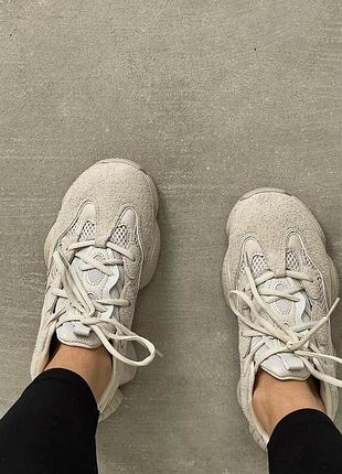 Бежевые кросссовки адидас изи буст 500 унисекс adidas yeezy boost 500 blush 43
