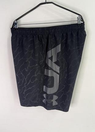 Under armour woven emboss shorts xl size