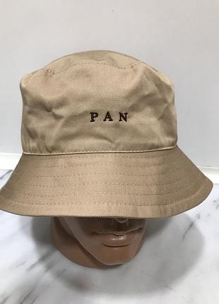 Бежева чоловіча панама з написом pan