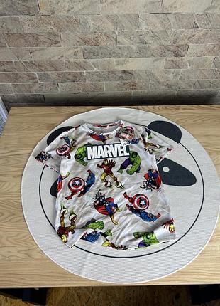 Футболочка marvel