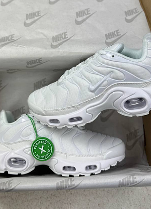 Air max plus tn white 4
