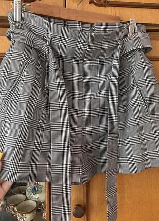 Шорти zara