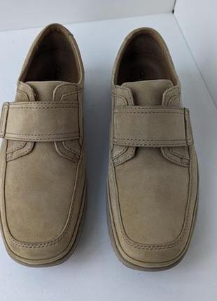 Туфлі clarks натуральна шкіра