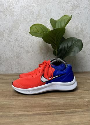 Жіночі кросівки nike розмір 38