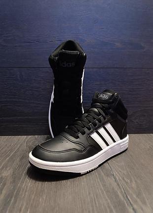Кросівки adidas 34- устілка 21,5 см
