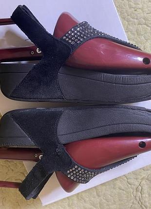 Фирменные кожаные ортопедические босоножки fitflop. размер 36. стелька 22.5 см. сток. оригинал!