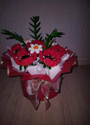 Композиция из маков