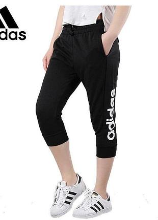 Спортивні жіночі капрі, бріджі adidas