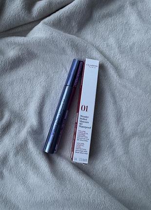 Clarins wonder perfect mascara 4d waterproof 01 perfect black — водостійка туш для вій