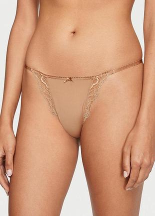 Жіночі трусики victoria's secret (322567289215) dream angels lace & mesh string bikini m бежеві