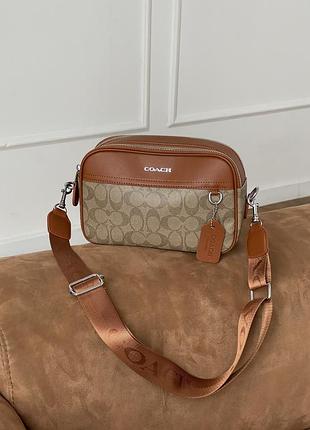 Сумка coach graham crossbody карамель