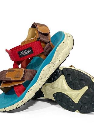Humtto sandals
•brown red•