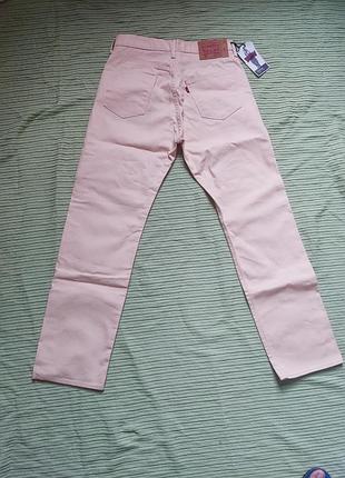 Жіночі джинси  моделі  із фірмової лінійки levis501 demi curve