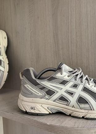 Кросівки 40 розмір asics gel-venture 6