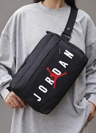 Велика бананка jordan кросбоди сумка на пояс nike 32*22*11 (найк)