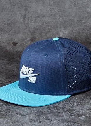 Бейсболка кепка nike sb perforated trucker размер 55-60 см