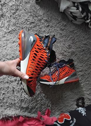 Мужские кроссовки nike air max 270 ispa в цвете terra orange с характерным сетчатым каркасом