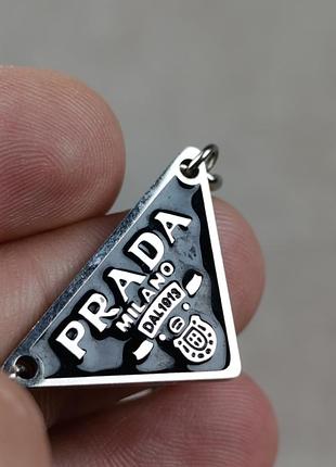 Ожерелье цепочка prada 2