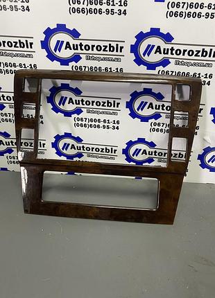 Рамка центральной консоли skoda superb 1 (3u0858069h)