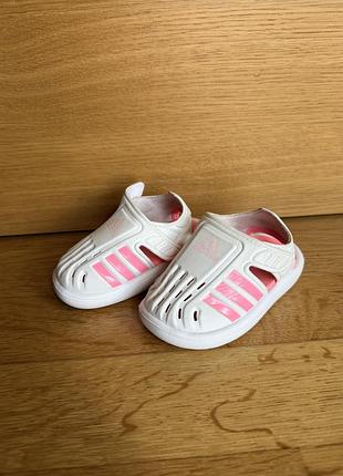 Сандалі adidas 3