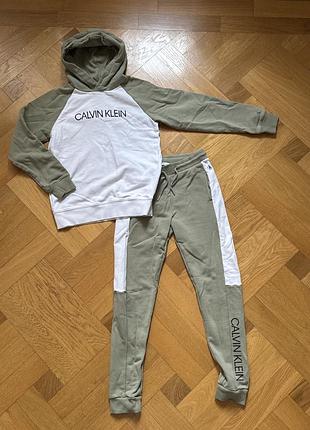 Костюм спортивний дитячий calvin klein