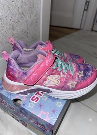 Кросівки skechers для дівчинки світяться 33,5 розмір на ніжку 21 см