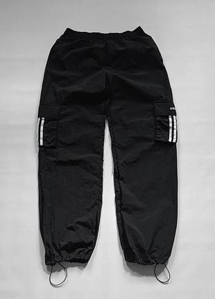 Чоловічі нейлонові карго штани чорні adidas nylon cargo pants baggy tapered trousers size l-xl black