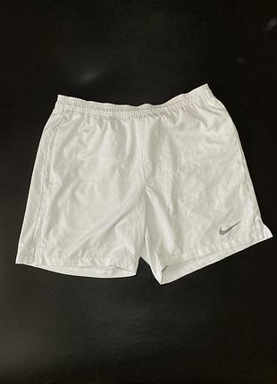 Шорти nike