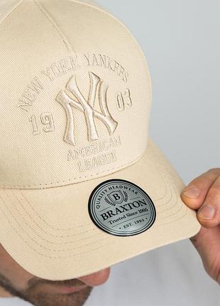 Бейсболка трекерка пятиклинка мужская new york yankees (1557) braxton бежевый 56-60