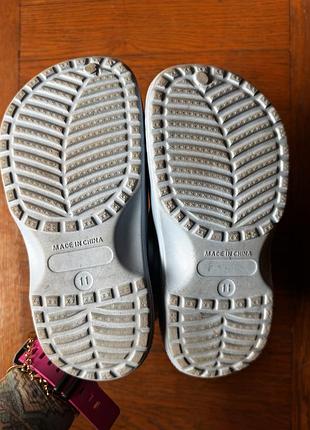 Crocs stitch 4