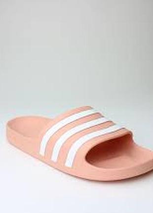 Шлепанци, сланці adidas оригинал