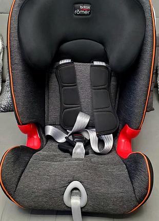 Дитяче автокрісло britax römer advansafix iii sict (9-36 кг)