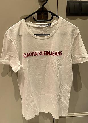 Футболка calvin klein
