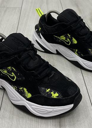 Женским кроссовкам nike m2k tekno pixel camo (24,5 см)