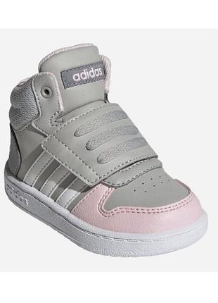 Сірі дитячі високі кросівки для дівчинки adidas hoops mid 2.0