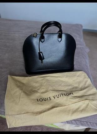 Сумуа louis vuitton , alma epi шкіра , розмір великий . оригінал