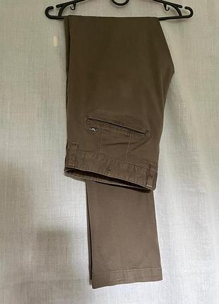 Чіноси empario armani