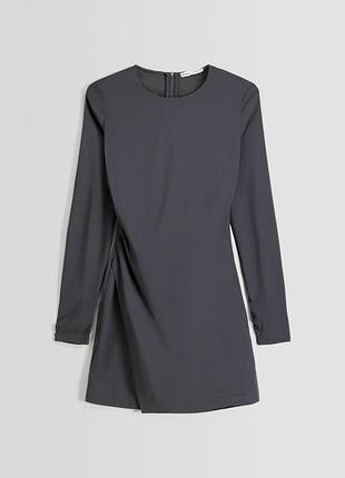 Еластична жіноча коротка сіра сукня на довгий рукав bershka m