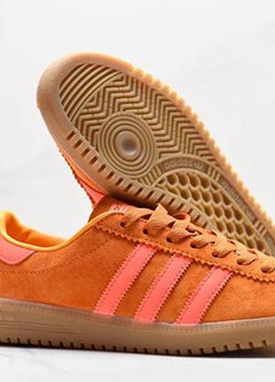 Adidas bermuda унісекс 42 рр 26.5 см.