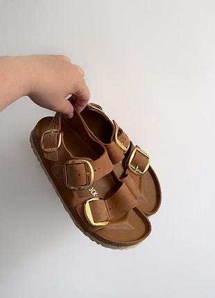 Сандалии birkenstock milano с большой пряжкой