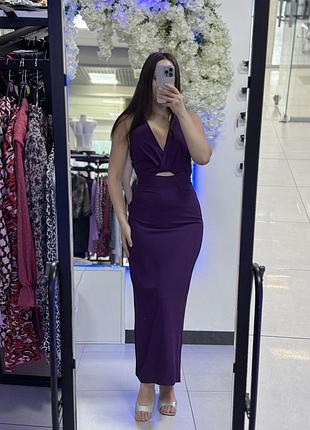 Елегантна сукня від zara максі довжини.