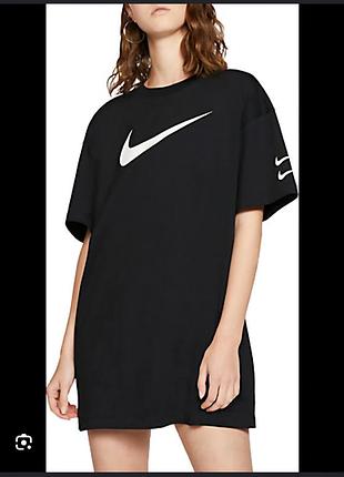 Міні сукня фірми nike