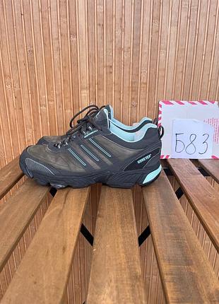 Кросівки adidas response walk gtx